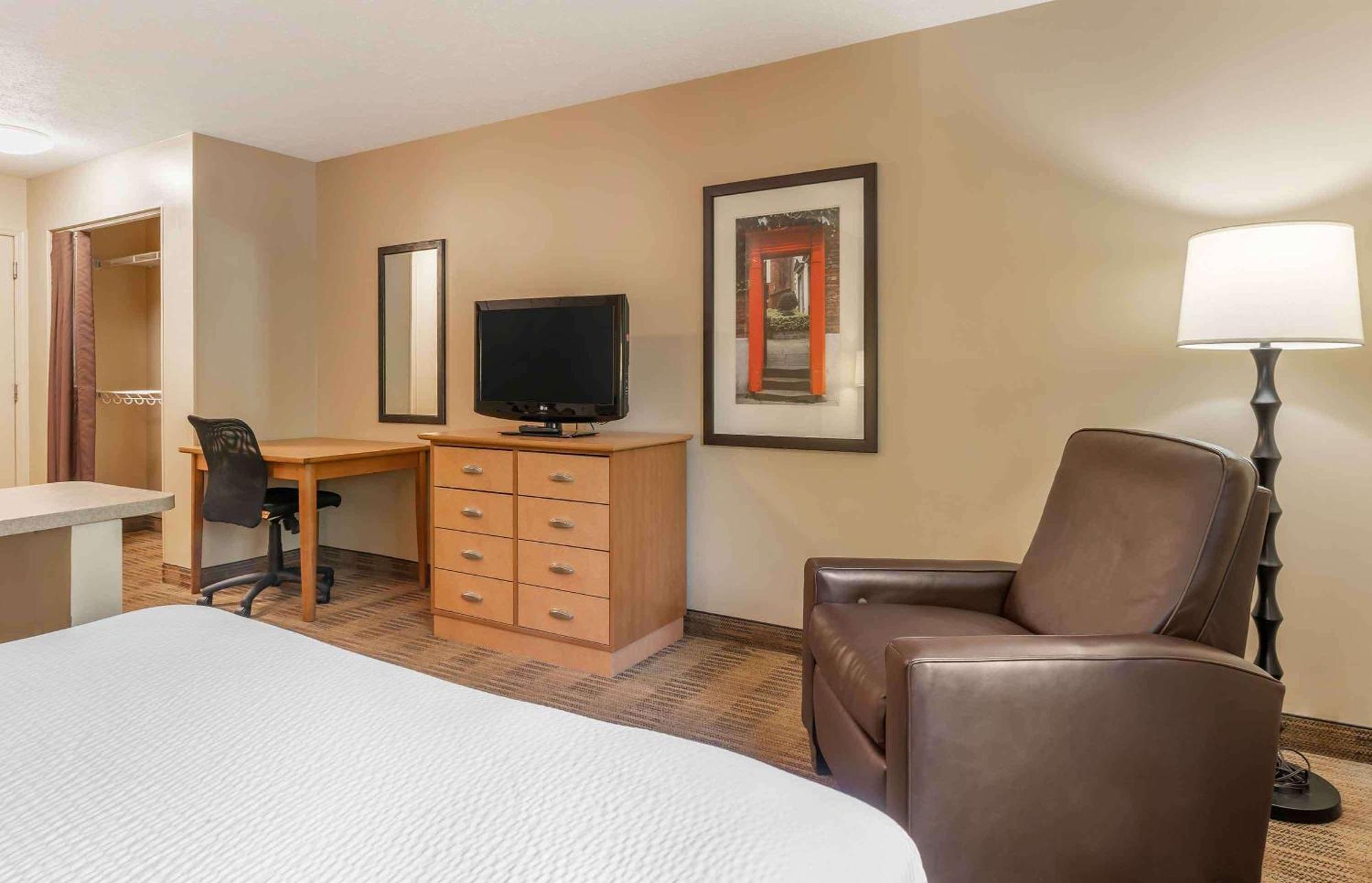 Extended Stay America Suites - Evansville - East Exterior photo